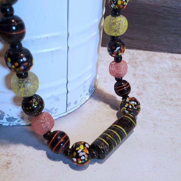 India Artisan Vintage 90s Glass Beads Black Multi Necklace OOAK Style P - Picture 7 of 14